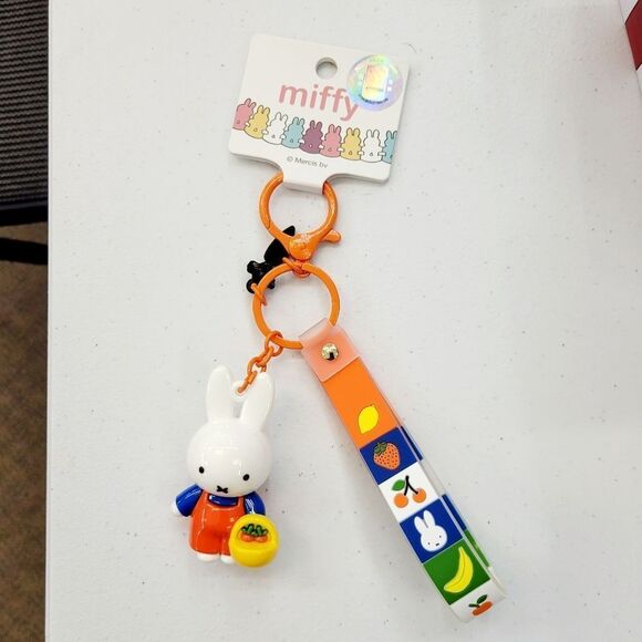 Brand New Original Miffy Keychain - Picture 6 of 7